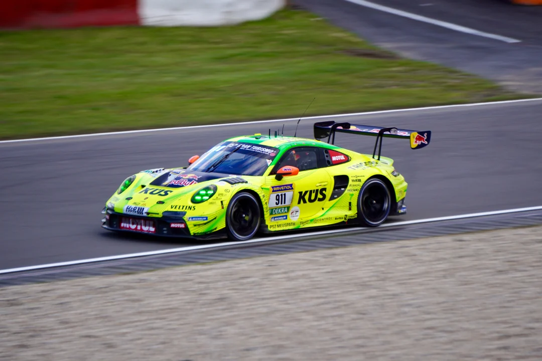 Porsche 911 GT3 R von Manthey Racing im Michael-Schumacher-S